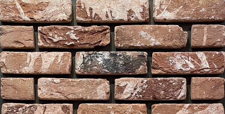 brick R3